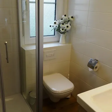 Appartementhaus 4 - Urlaub Zwischen & Bodden *