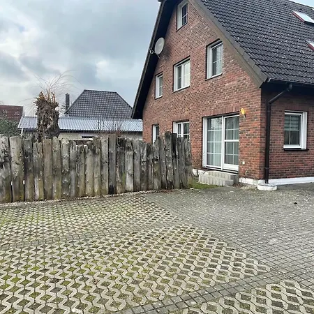 Appartementhaus 4 - Urlaub Zwischen & Bodden Apartmán *