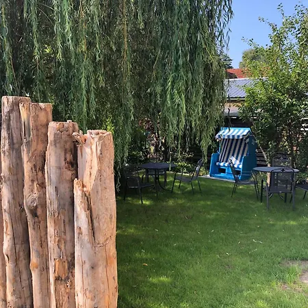 Appartementhaus 4 - Urlaub Zwischen & Bodden 아파트 *