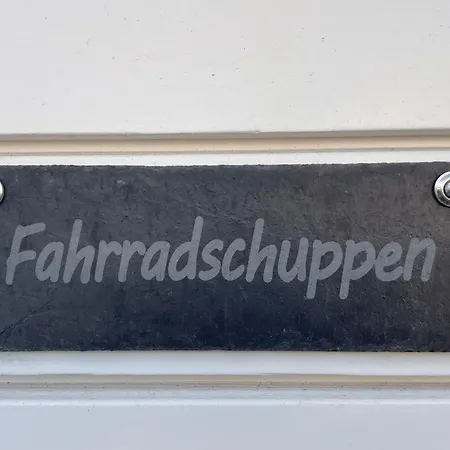 아파트 Appartementhaus 4 - Urlaub Zwischen & Bodden 징스트